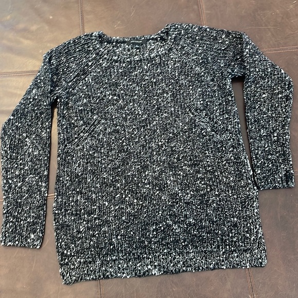 Ann Taylor black marbled sweater - Picture 1 of 3